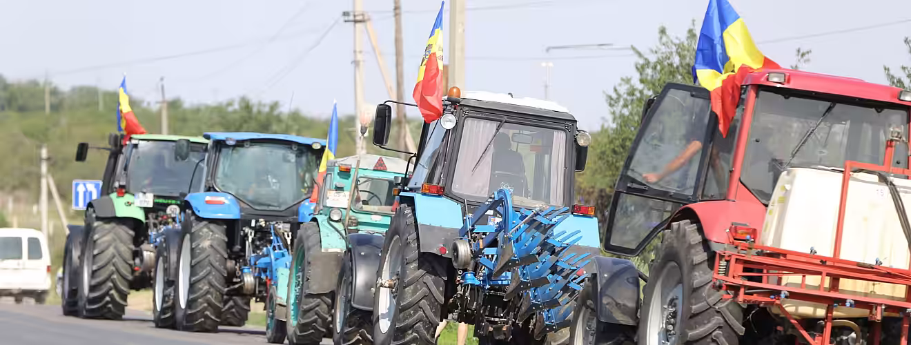 Protest: agricultorii din peste 10 raioane vor ieși mâine în stradă cu o listă de revendicări pentru Guvern