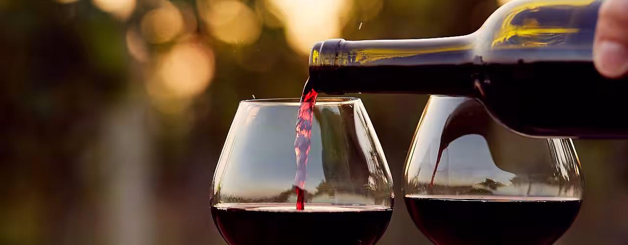 Viticultorii din Bordeaux primesc o subvenție de 6.000 euro/ha pentru a renunța la vița de vie din soiuri roșii