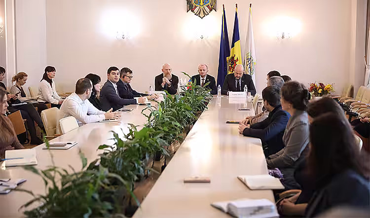 A fost lansată prima platformă digitală de învățare destinată operatorilor din sectorul agricol