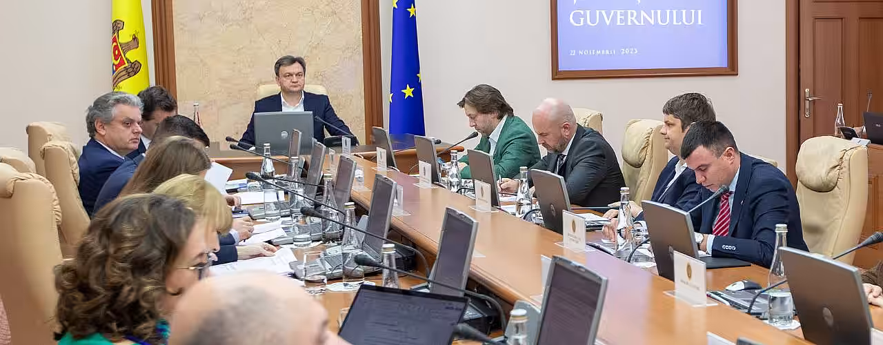 În curând multe gospodării țărănești vor trebui să se înregistreze în calitate de SRL-uri