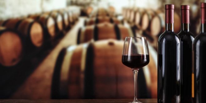Producția mondială de vin a scăzut cu 10%
